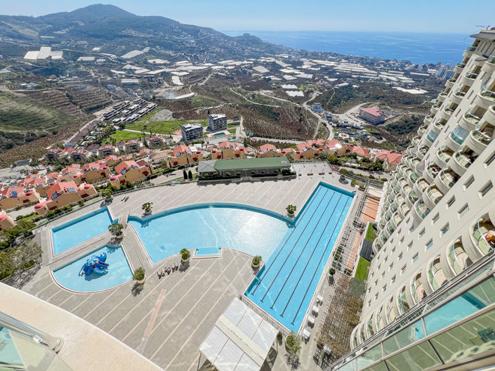 Image No.12-2 Bed Apartment for sale