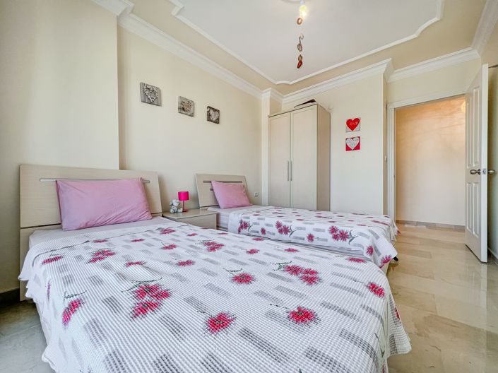 Image No.15-2 Bed Apartment for sale