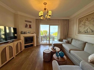 Seafront Property For Sale In Kadikalesi, Bodrum - A modern, comfortable lounge