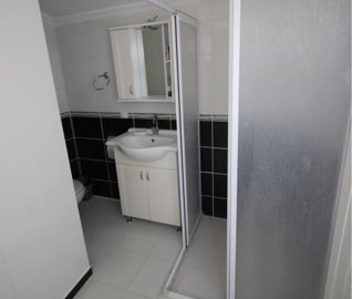 Altinkum New Traditional Marina Villa - Two shower rooms