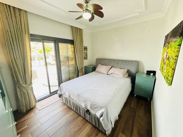 An Exceptional Didim Beachfront Villa For Sale – Ground-floor double bedroom