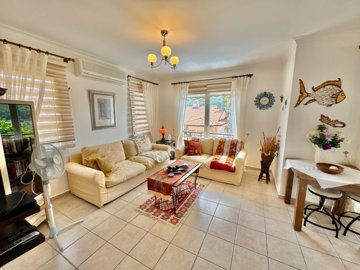 Lavish Reverse-Duplex Villa For Sale In Gocek, Fethiye - Spacious lounge