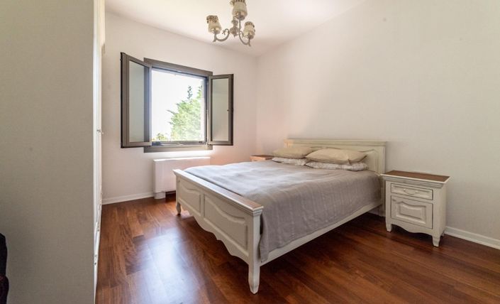 Image No.18-3 Bed Villa for sale