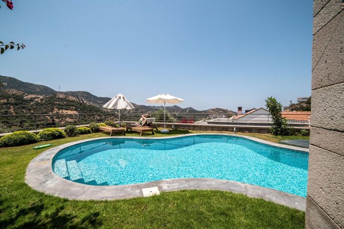 Image No.3-3 Bed Villa for sale