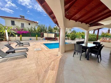 A Charming Detached Calis Villa For Sale - Poolside covered terrace