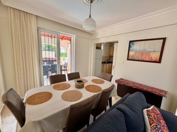 A Charming Detached Calis Villa For Sale - Dining area to the covered terrace