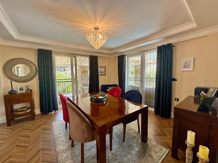 Image No.13-7 Bed Villa for sale