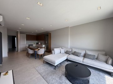 Attractive Bodrum Property For Sale - Lounge, dining area and kitchen