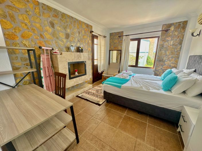 Image No.18-5 Bed Villa for sale