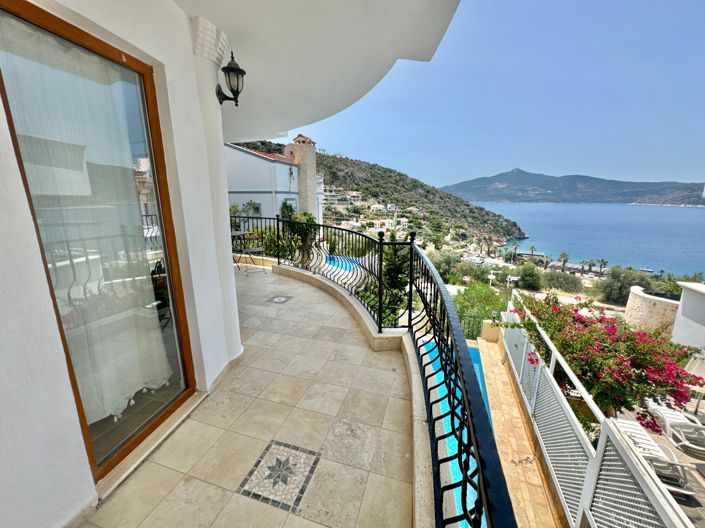 Image No.19-5 Bed Villa for sale