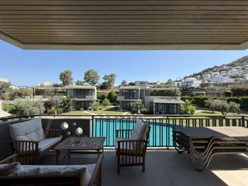 Idyllic Apartment In Bodrum For Sale - Spacious balcony