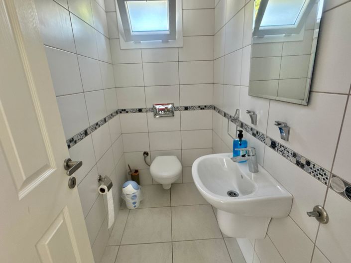 Image No.11-4 Bed Villa for sale