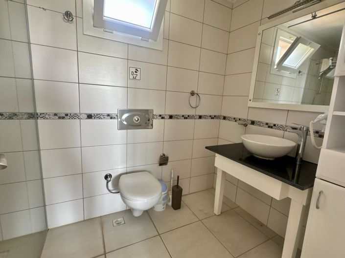 Image No.14-4 Bed Villa for sale