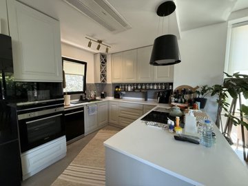 A Tranquil Duplex Yalikavak Property For Sale - Fully fitted sleek kitchen