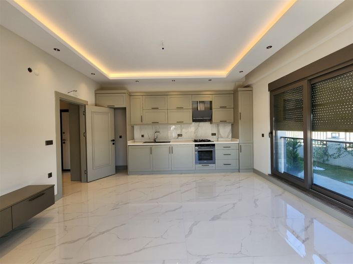 Image No.10-2 Bed Apartment for sale