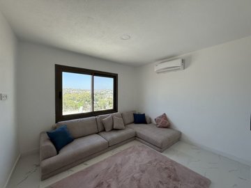 Chic Bodrum Property For Sale With A Shared Pool - Spacious bedroom