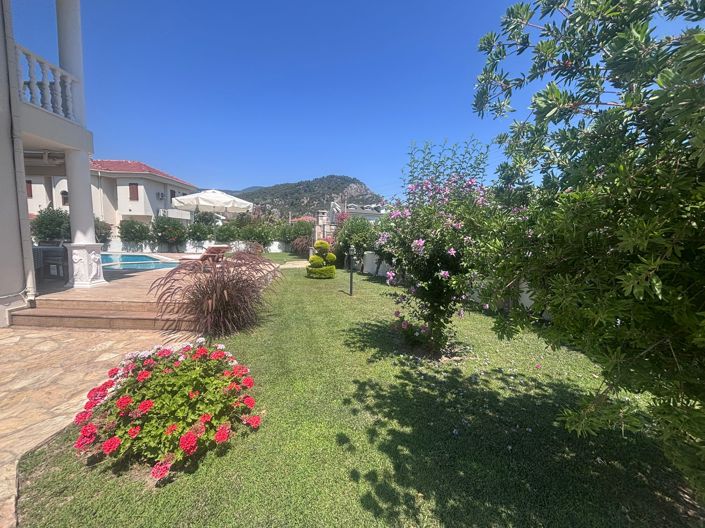 Image No.26-3 Bed Villa for sale