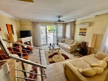 Ready-To-Move Semi-Detached Villa For Sale In Fethiye - Into the lounge from the stairs
