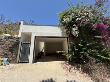 Sea View Villa With A Private Pool For Sale In Yalikavak, Bodrum – Secure parking