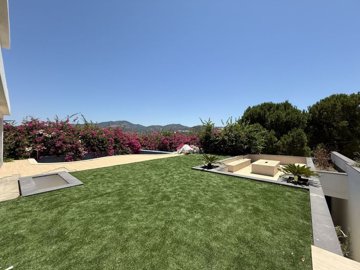 Sea View Villa With A Private Pool For Sale In Yalikavak, Bodrum – Lots of privacy