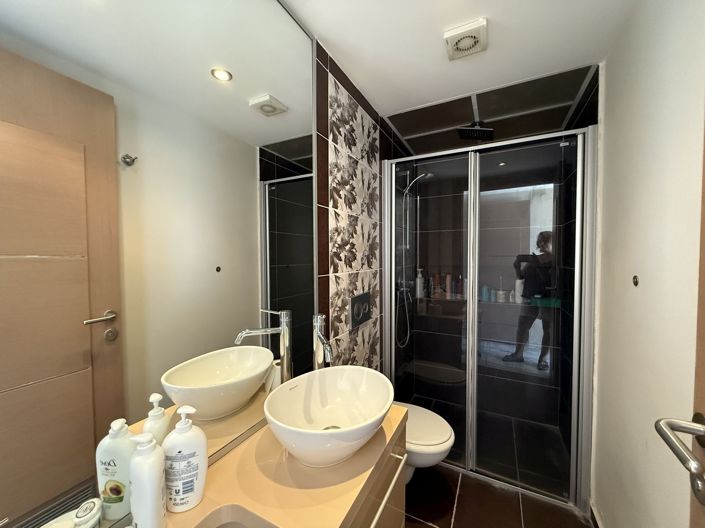 Image No.25-5 Bed Villa for sale