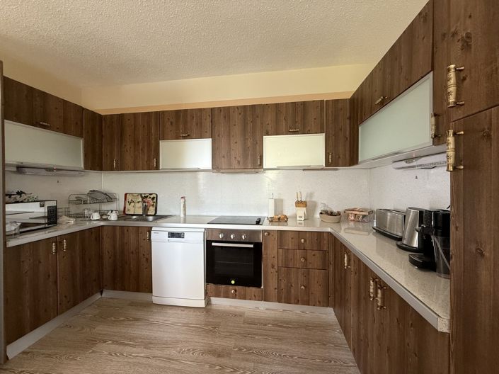 Image No.7-5 Bed Villa for sale