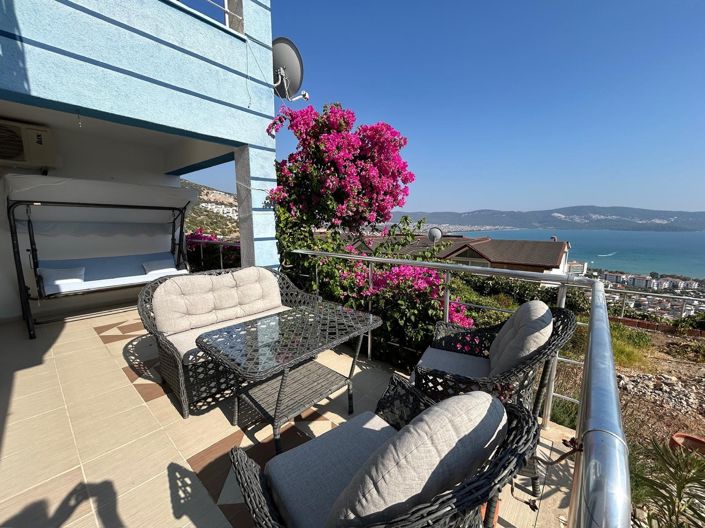 Image No.14-3 Bed Apartment for sale