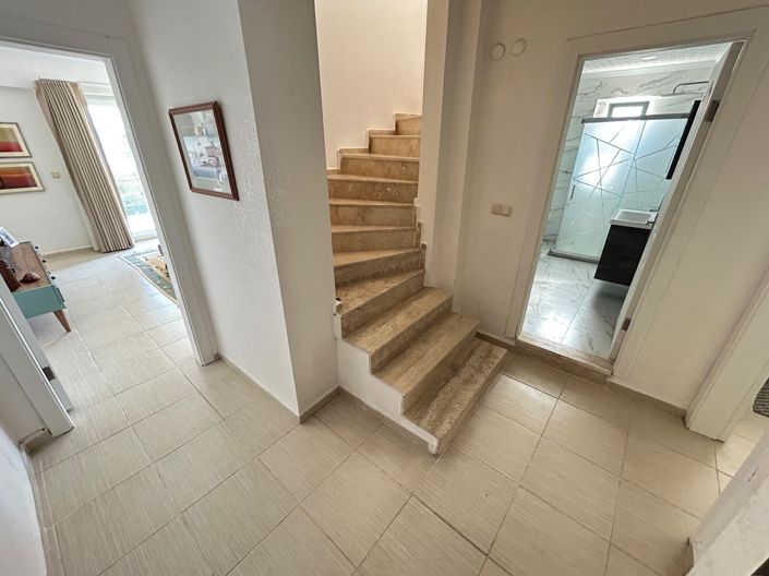 Image No.8-3 Bed Apartment for sale