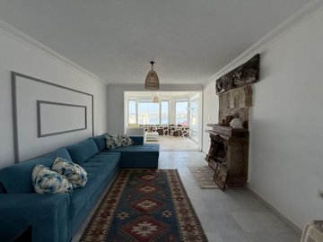 Triplex Bodrum Property For Sale Near The Sea – Light and airy living space