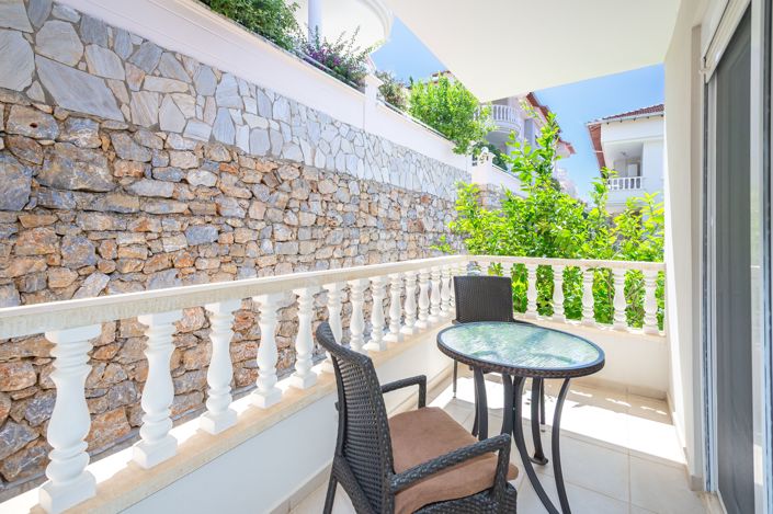 Image No.17-2 Bed Apartment for sale