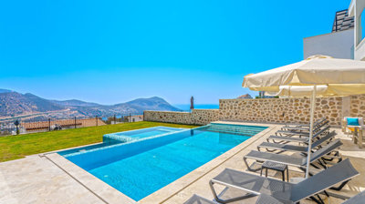 Exceptional Kalkan Triplex Villa For Sale - Infinity pool