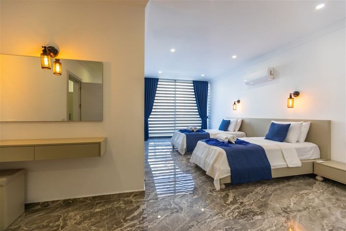 Image No.13-5 Bed Villa for sale