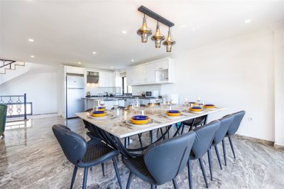 Flawless Sea-View Villa For Sale In Kalkan - Dining area to the kitchen