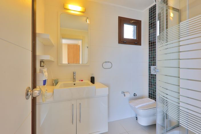 Image No.11-5 Bed Villa for sale