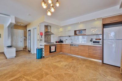Must-See Villa For Sale In Kalkan With Sea-Views - Large modern kitchen