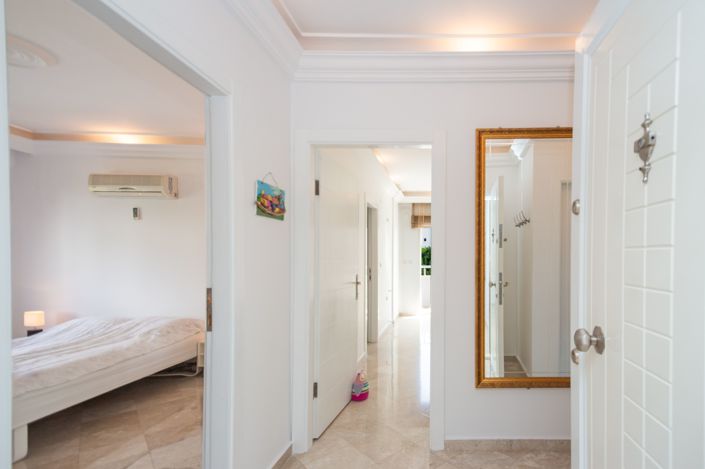 Image No.11-2 Bed Apartment for sale