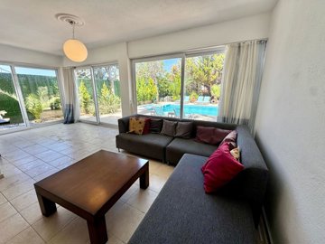 Dramatic Fethiye Villa For Sale In Ovacik With A Private Pool - Lower floor chill out room