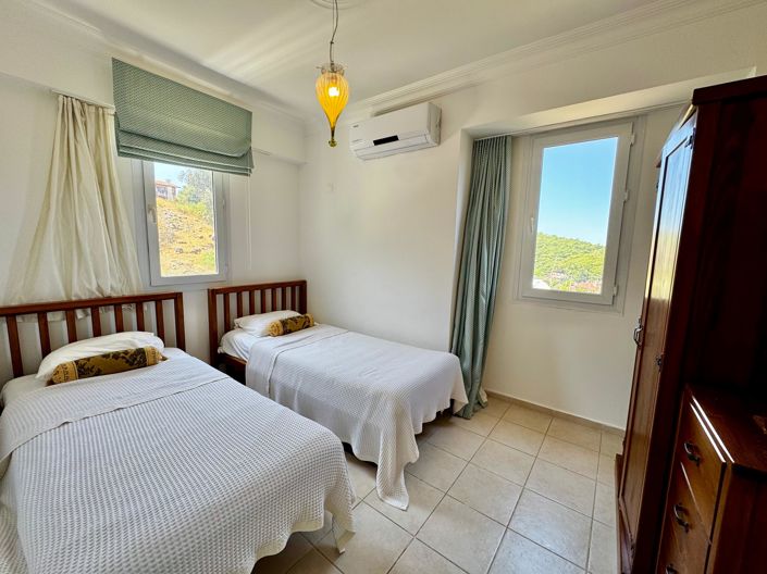 Image No.20-4 Bed Villa for sale