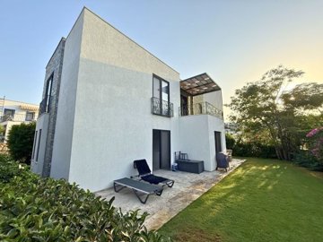 Alluring Garden Apartment In Bodrum For Sale - Lots of outdoor space