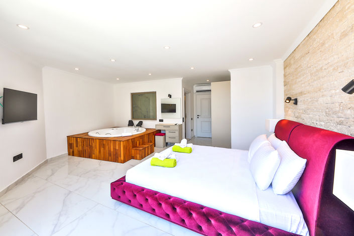 Image No.20-5 Bed Villa for sale