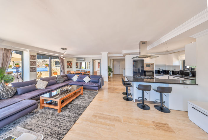 Image No.16-4 Bed Villa for sale