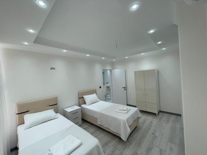 Image No.18-3 Bed Villa for sale