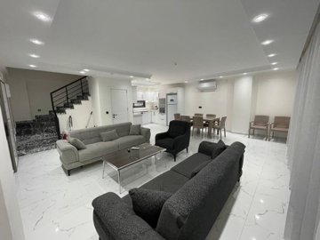 Attractive Detached Duplex Villa For Sale In Akbuk – Lounge and kitchen