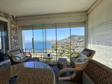 Inviting Apartment For Sale In Bodrum - Great space for entertaining