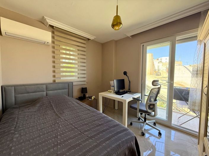 Image No.21-2 Bed Apartment for sale