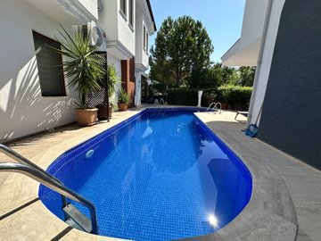 Semi-Detached Villa For Sale In Dalyan With A Shared Pool - Well-kept terraces and mature garden