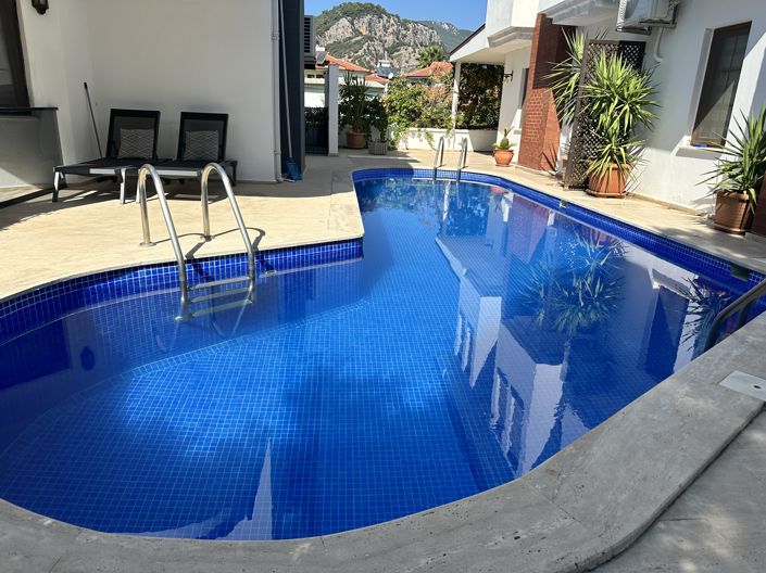 Image No.3-3 Bed Villa for sale