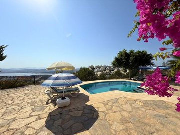 Spectacular Bodrum Villa With A Private Pool For Sale In Bogazici, Milas - Sunbathing terraces