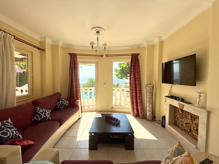 Image No.9-4 Bed Villa for sale