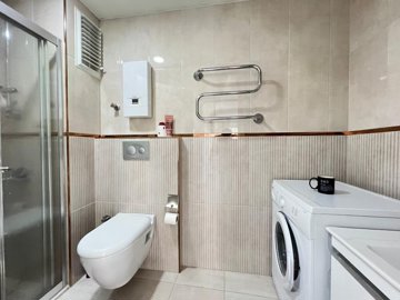 Key-Ready Luxury Apartment In Alanya - Luxury shower room